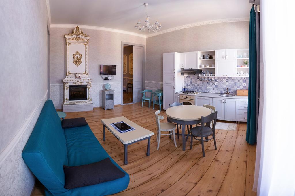 Apartament On Aghmashenebeli 26 تبليسي المظهر الخارجي الصورة