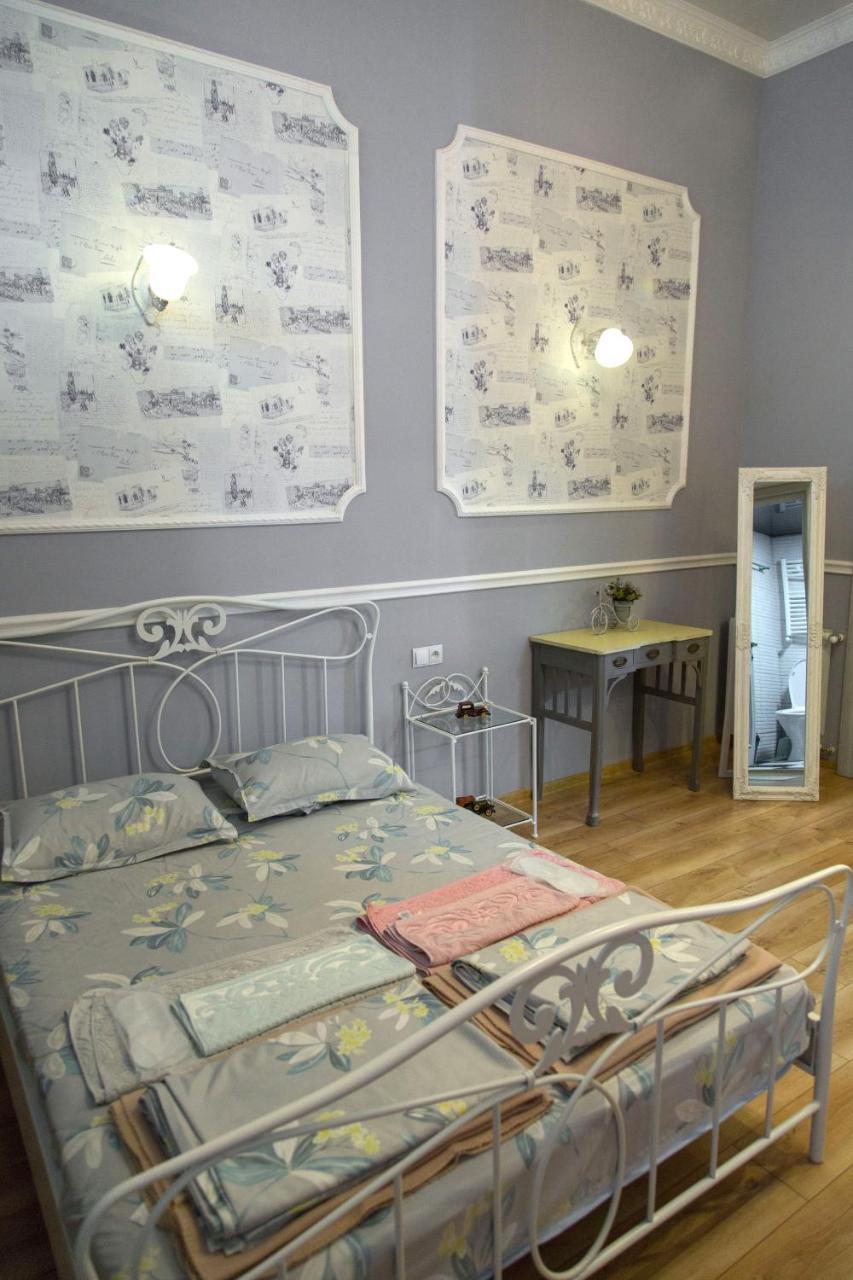 Apartament On Aghmashenebeli 26 تبليسي المظهر الخارجي الصورة