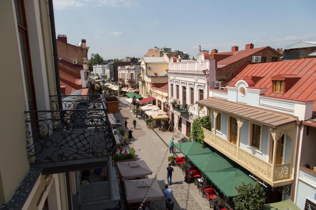 Apartament On Aghmashenebeli 26 تبليسي المظهر الخارجي الصورة