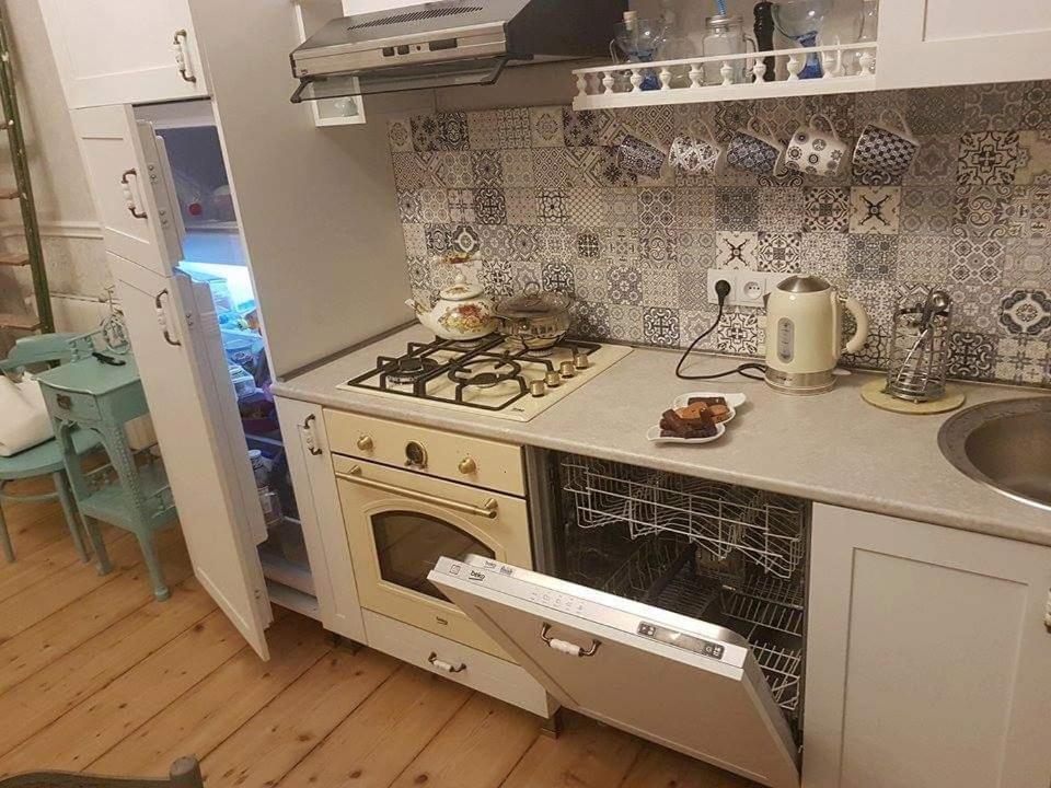 Apartament On Aghmashenebeli 26 تبليسي المظهر الخارجي الصورة